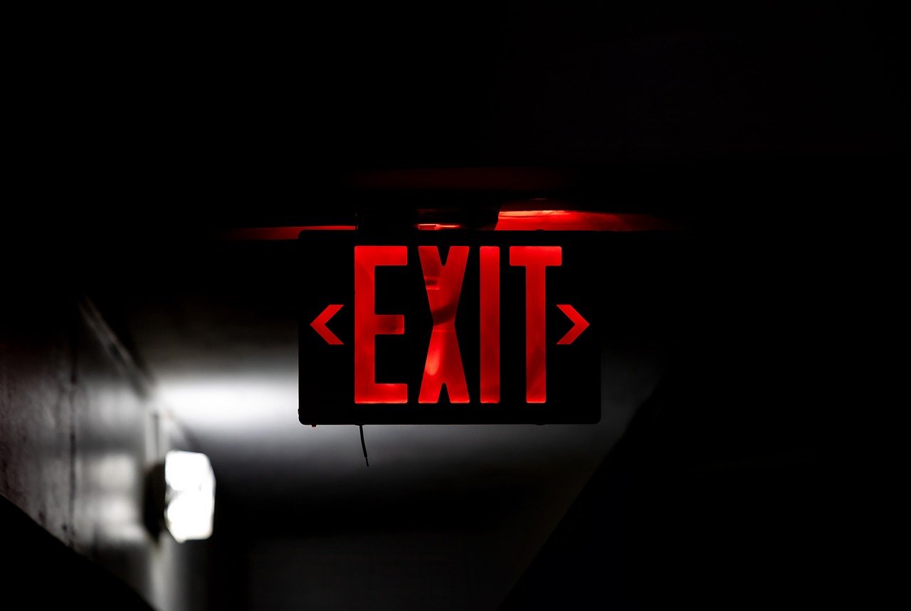 Insights into the Influence of Human Behavior on Safety Measures